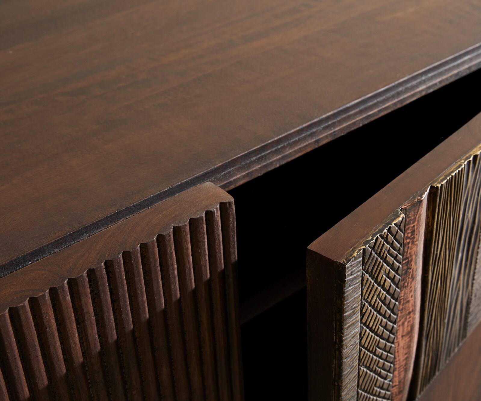 Sideboard Imara 175 cm Mango Braun 2 Türen 3 Schubladen Winkelfuß Metall Schwarz 2