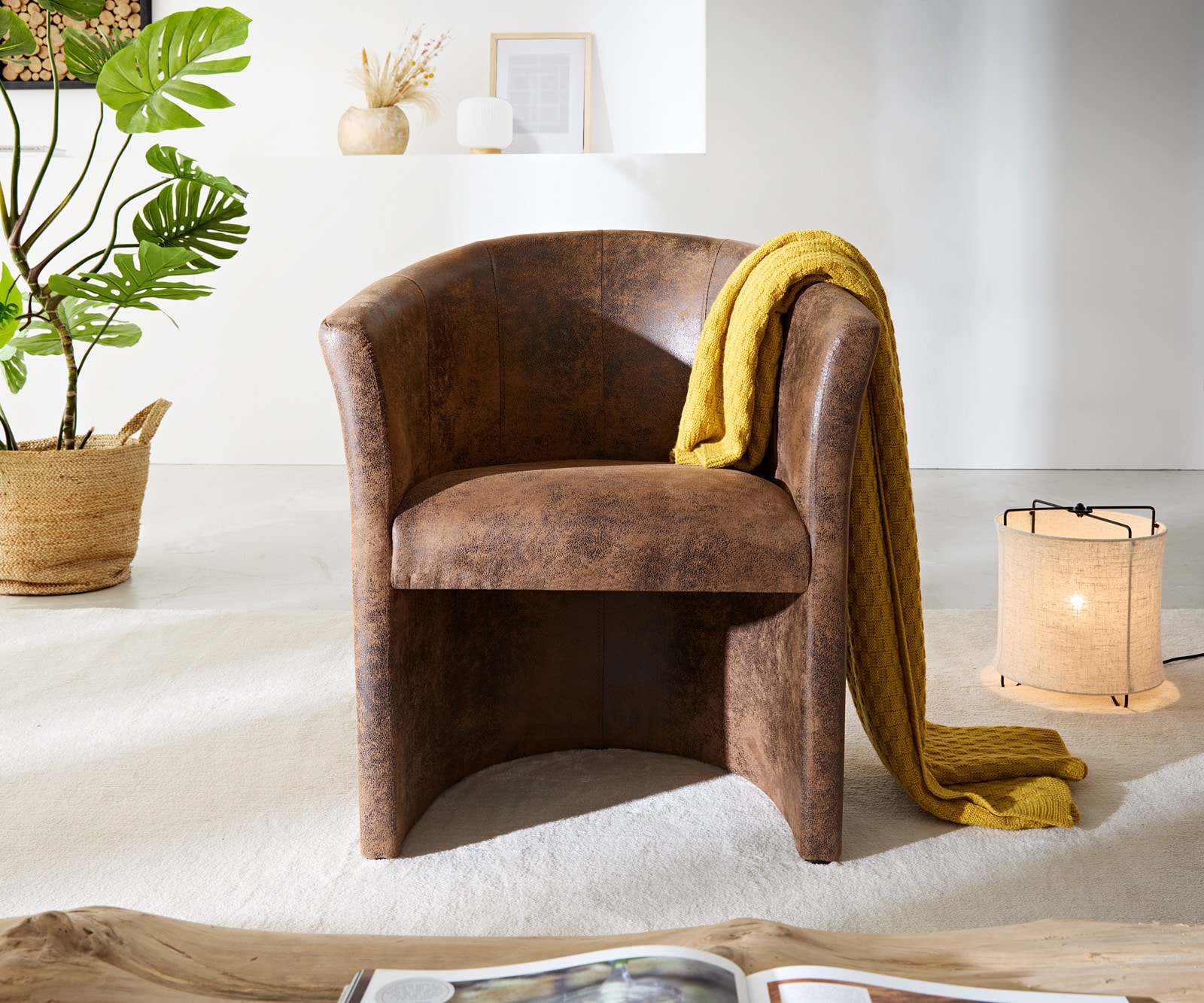 Cocktailsessel Pieder Braun Lounge gepolstert Antik Optik 1 Cocktailsessel Pieder Braun Lounge gepolstert Antik Optik 1