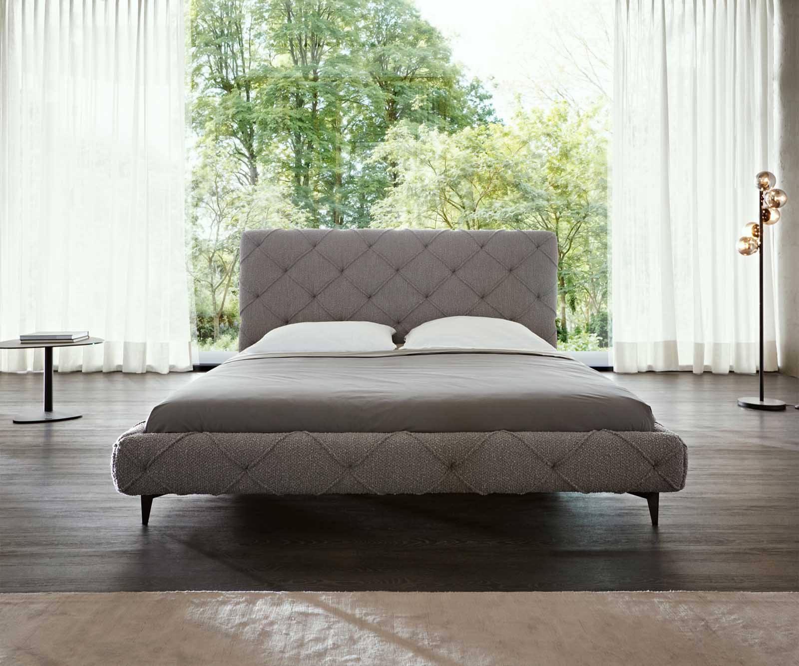 Polsterbettgestell Nayara 180x200 cm Bouclé Silbergrau 3 Polsterbettgestell Nayara 180x200 cm Bouclé Silbergrau 3