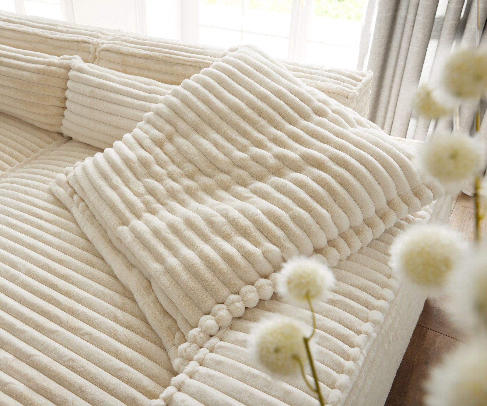 Ecksofa Sirpio XL 270x170 cm Plüschcord Beige Recamiere variabel 5