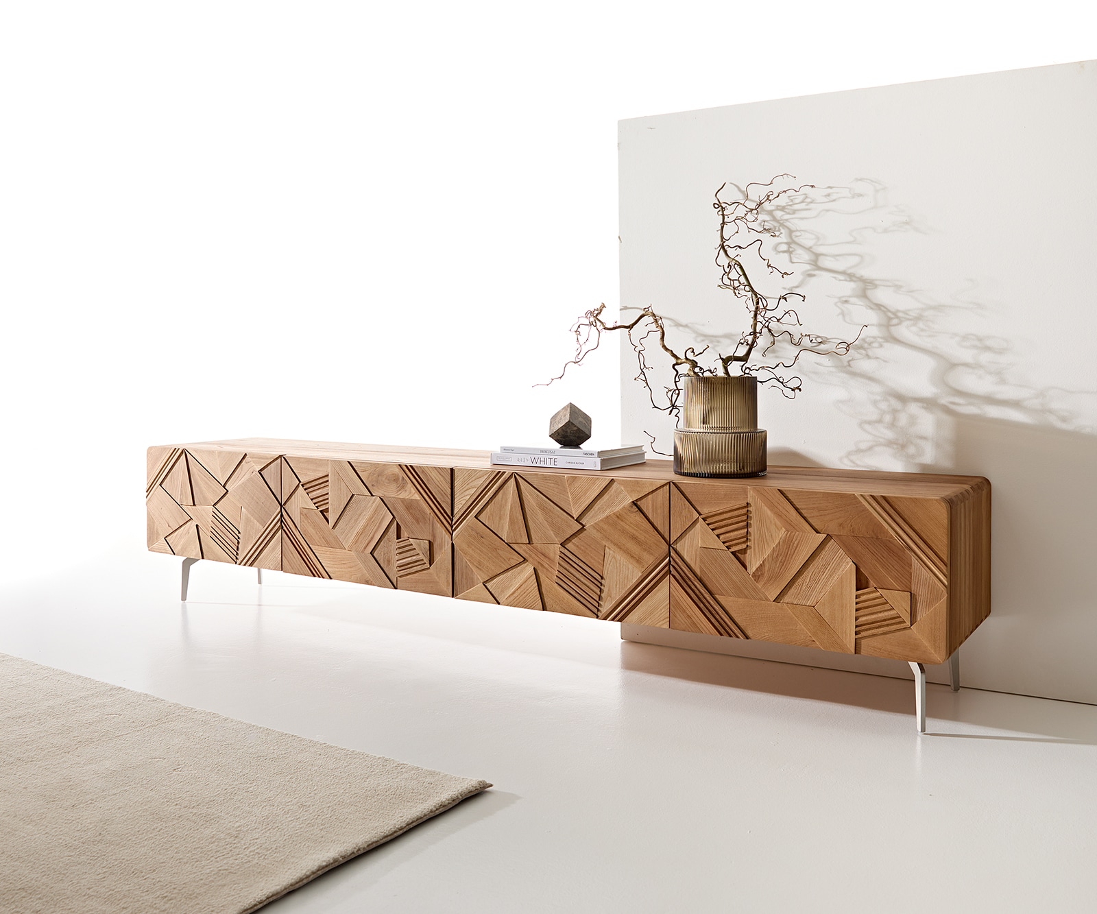 Lowboard Eldoria 220 cm Ulme Natur 3D Effekt 2 Türen 2 Schubfächer Winkelfuß Edelstahl 1 Lowboard Eldoria 220 cm Ulme Natur 3D Effekt 2 Türen 2 Schubfächer Winkelfuß Edelstahl 1