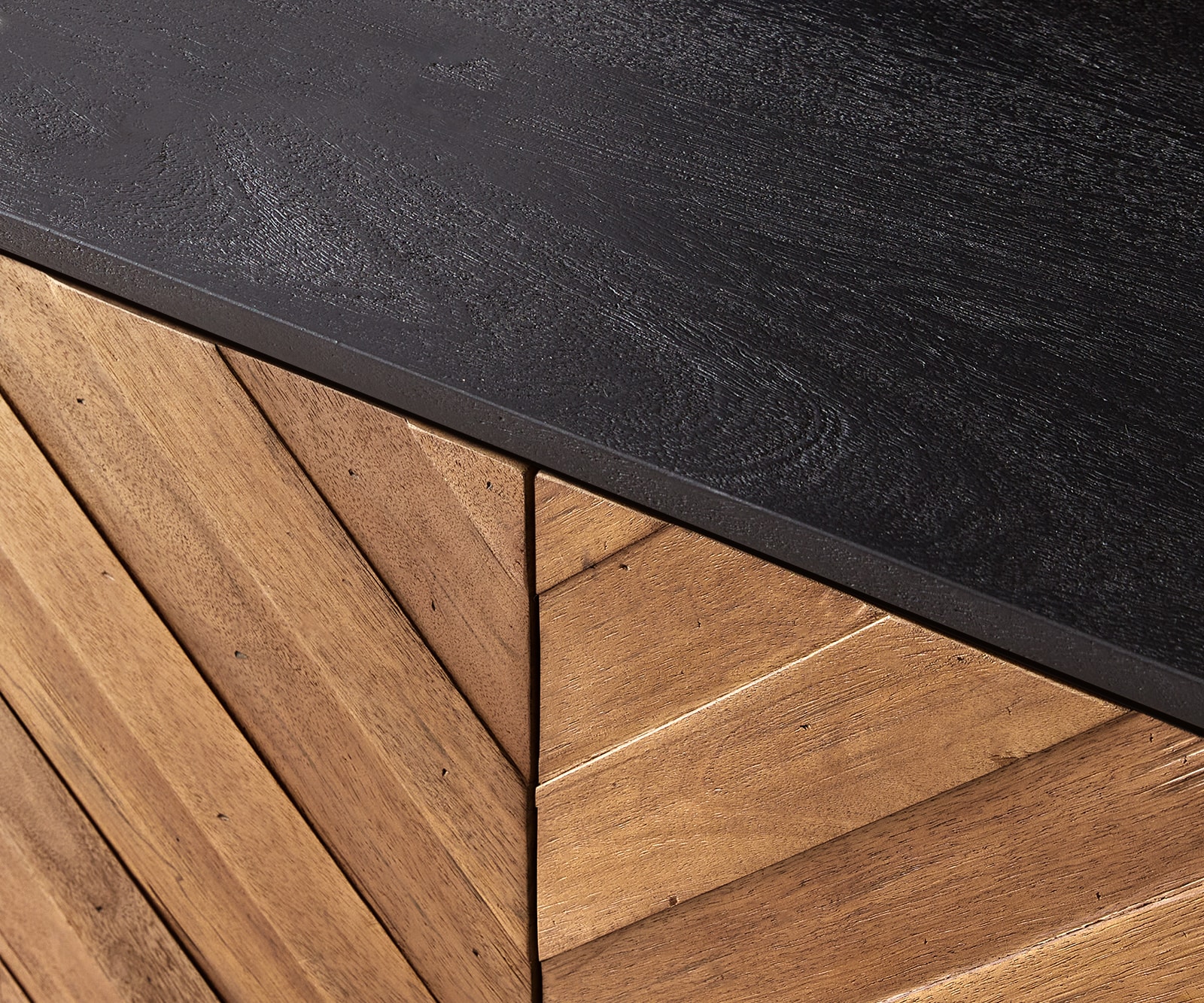 Sideboard Famke 145 cm Mango Teak 2 Türen 3 Fächer 2 Sideboard Famke 145 cm Mango Teak 2 Türen 3 Fächer 2
