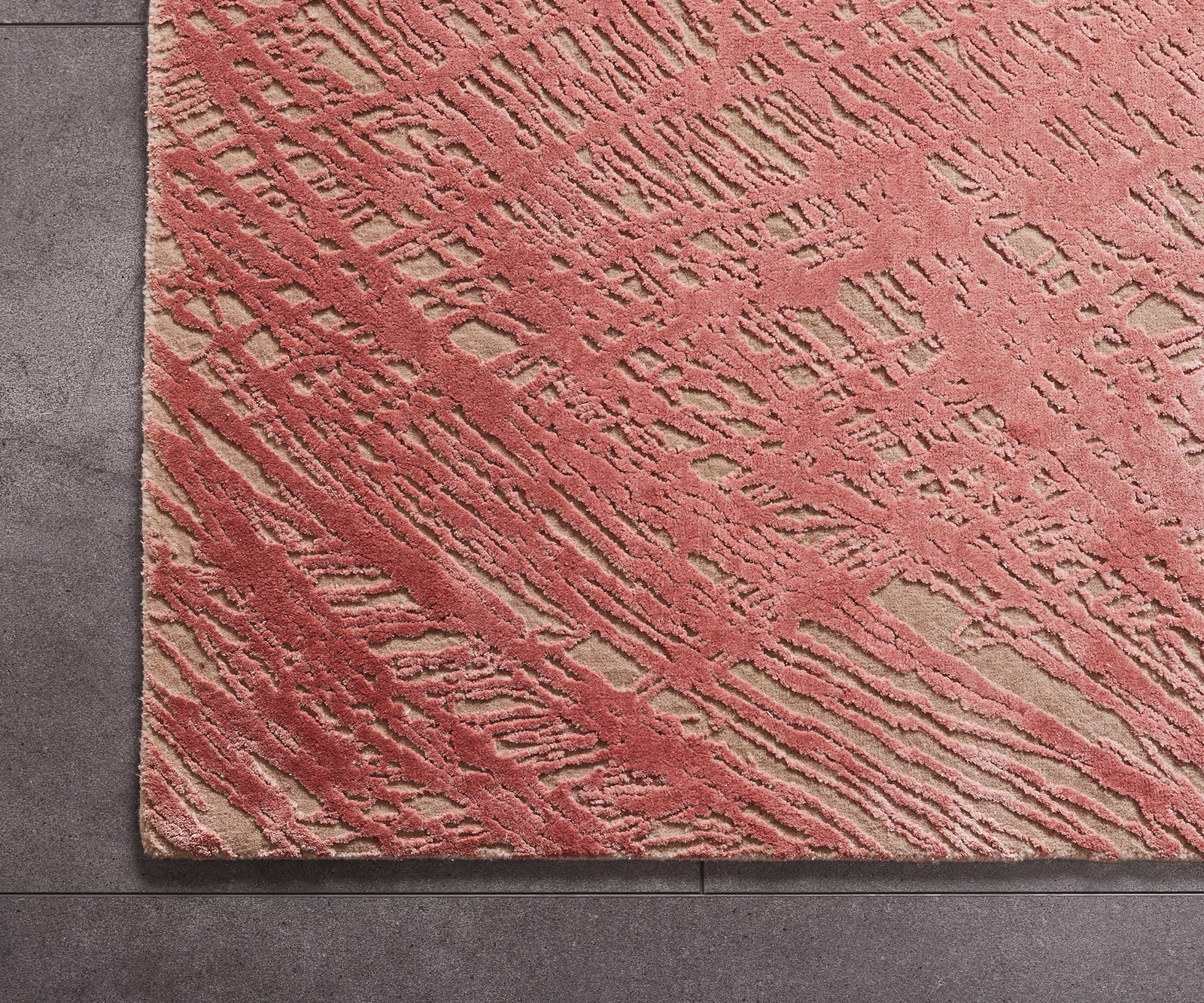 Teppich Handgeknüpft Free Verse 240x300 cm Rot by Jaipur Rugs 3 Teppich Handgeknüpft Free Verse 240x300 cm Rot by Jaipur Rugs 3