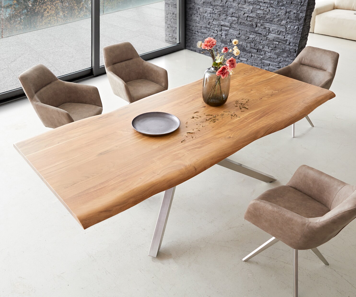 Esstisch Edge 240x100 Akazie Natur Kreuzgestell Rechteck Edelstahl Live-Edge 3