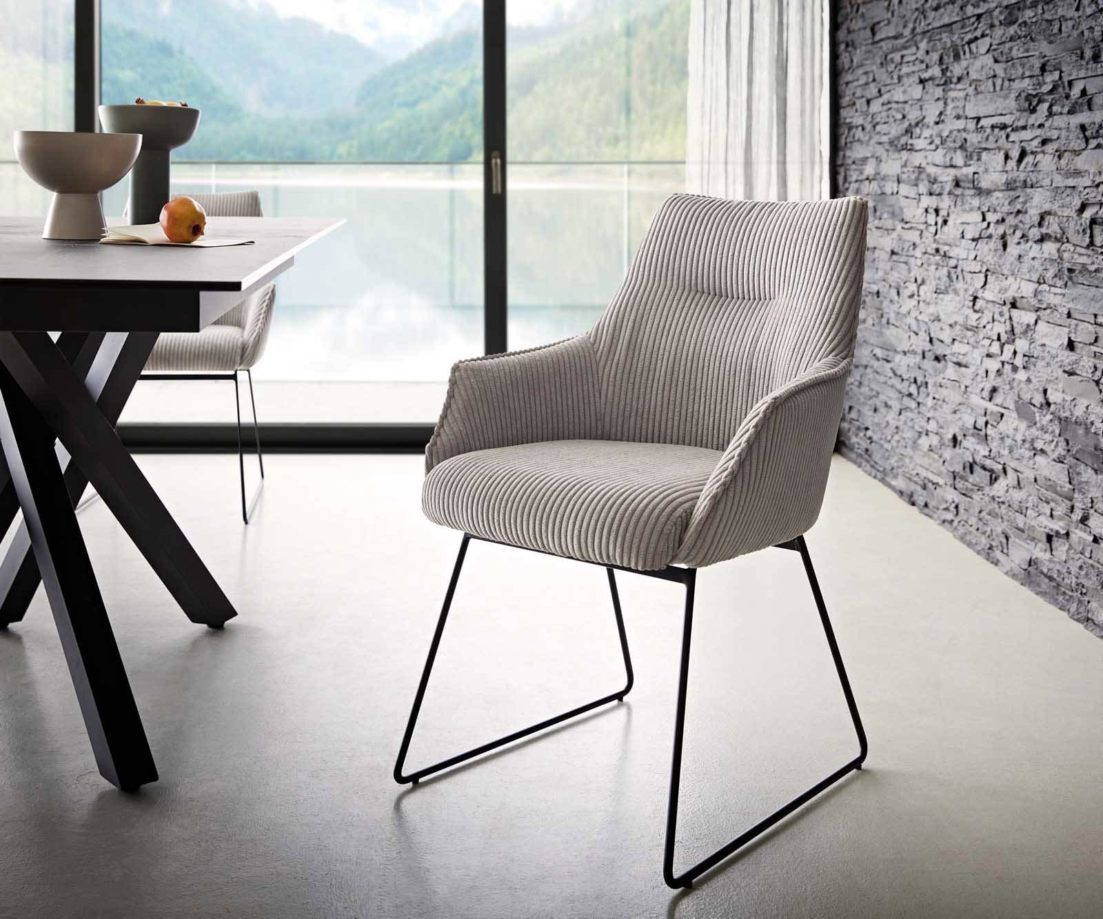 Esszimmerstuhl Alja-Flex mit Armlehnen Cord Silbergrau Kufengestell Schwarz Taschenfederkern Esszimmerstuhl Alja-Flex mit Armlehnen Cord Silbergrau Kufengestell Schwarz Taschenfederkern