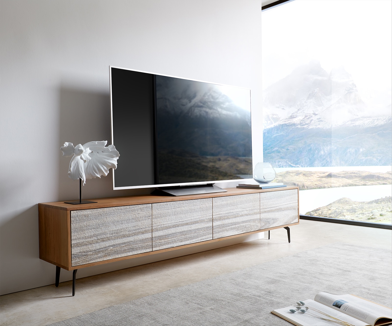 Lowboard Kleo 200 cm Akazie Natur 4 Türen Winkelfuß Metall Schwarz Lowboard Kleo 200 cm Akazie Natur 4 Türen Winkelfuß Metall Schwarz