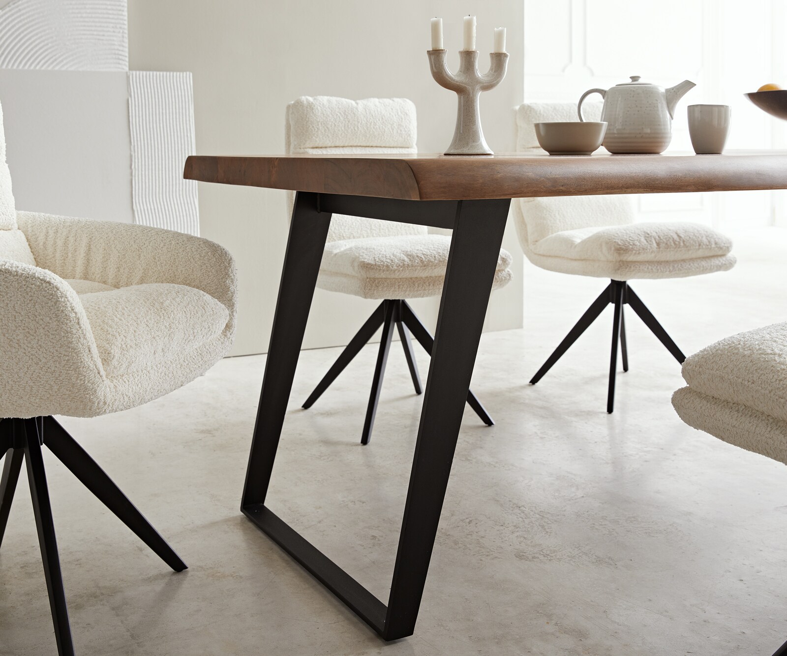 Table-à-manger Edge 200x100 XL acacia marron métal incliné Live-Edge 5