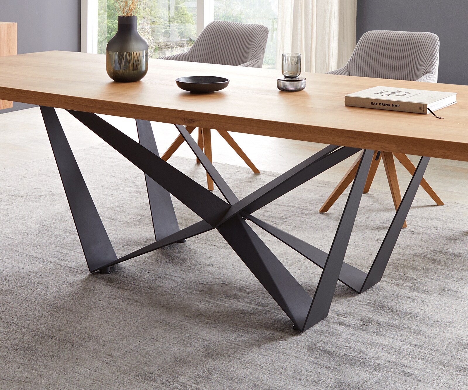 Table à manger Edge 300x100 chêne nature Spider acier plat noir 5
