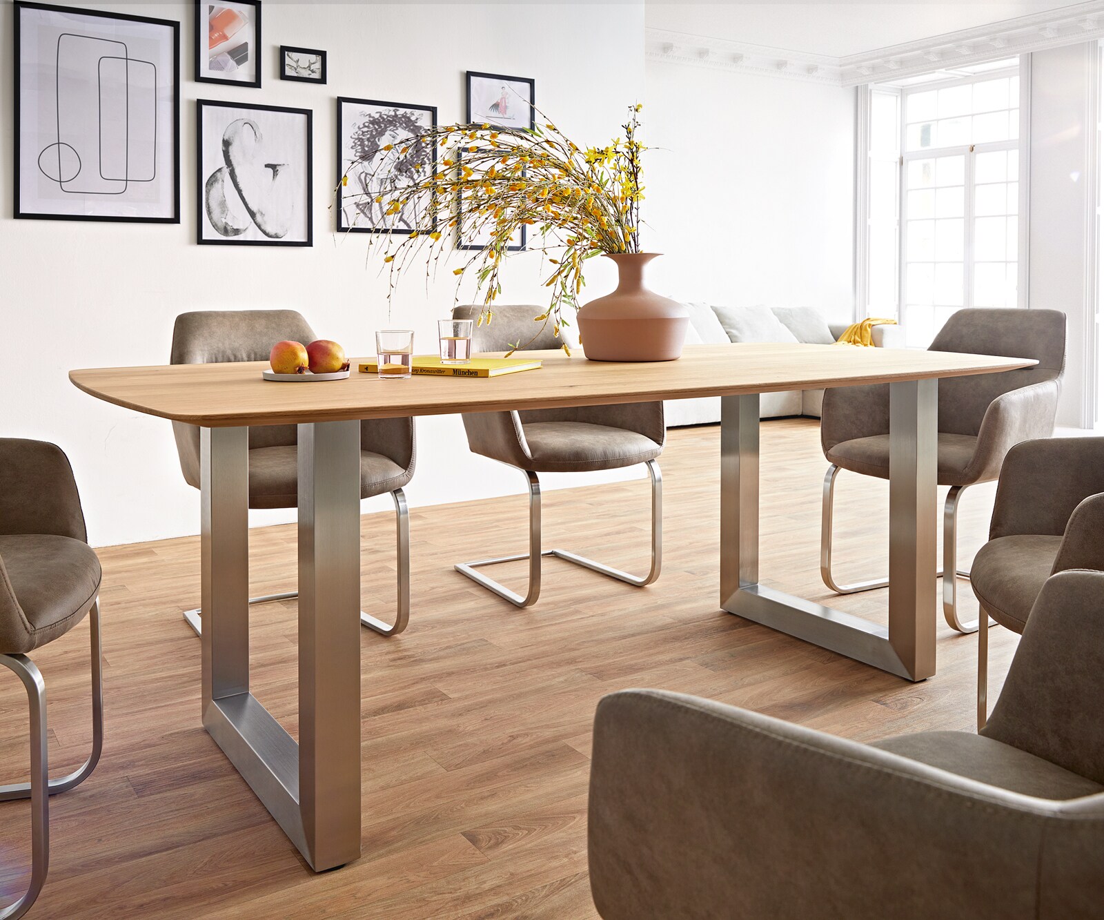 Table à manger Edge Boot 200x100x2,5-3 chêne nature acier inoxydable large bord suisse 1