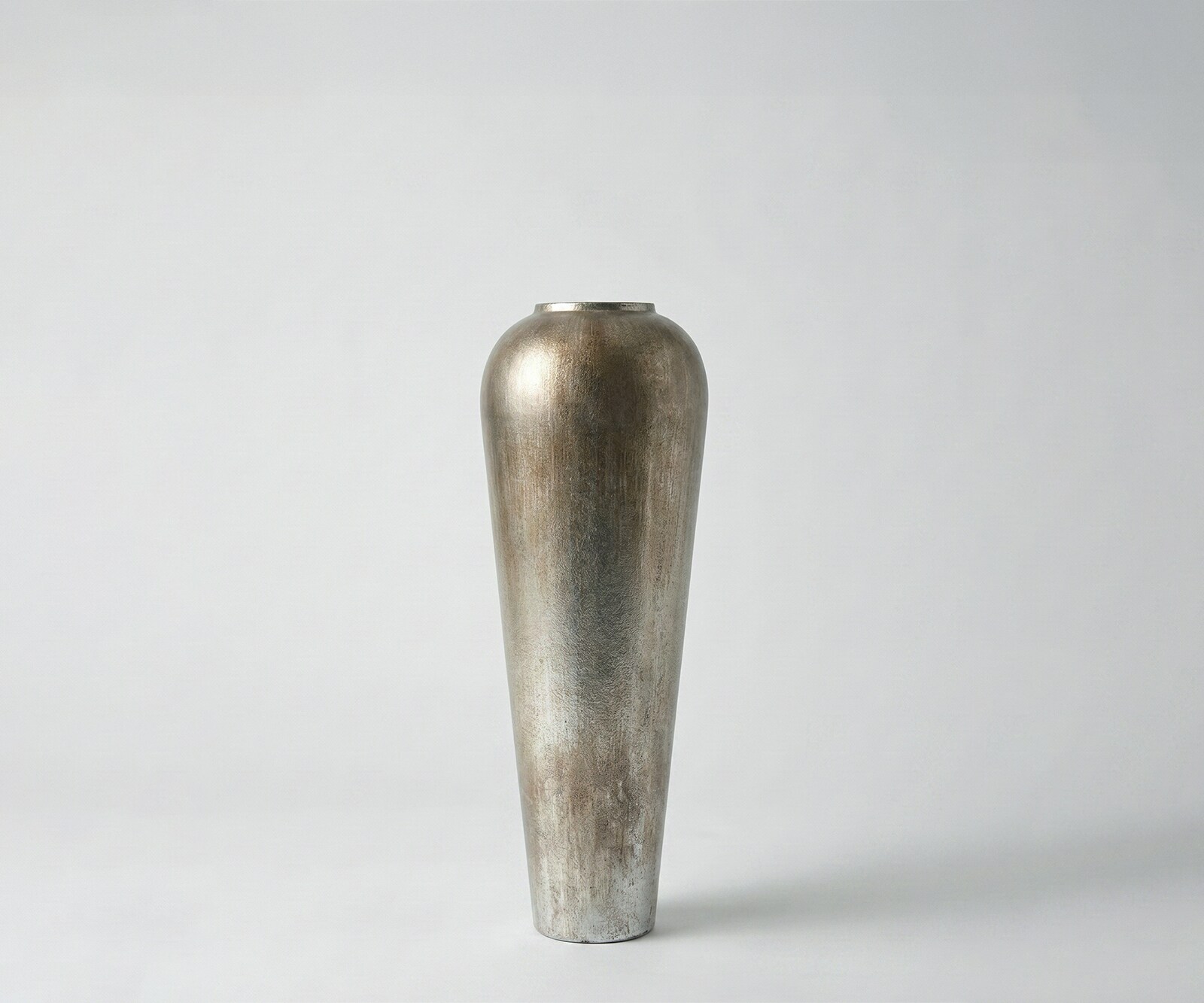 Vase Tavera l24 x P24 x H70 cm Métal Platin Aurum Fait main