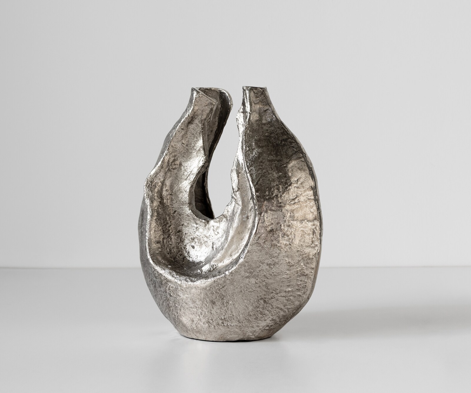 Sculpture Nexora l34 x P17 x H40 cm Aluminium Platin Faite main