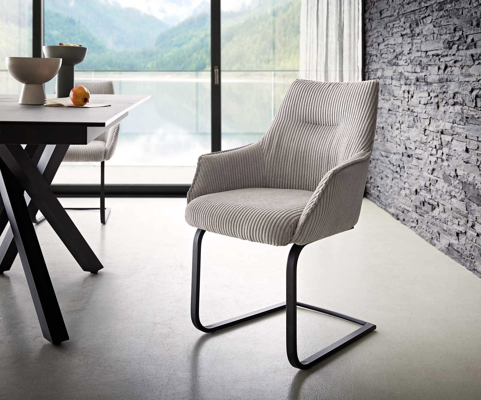 Freischwinger Alja-Flex mit Armlehnen Cord Silbergrau Freischwinger flach Schwarz Taschenfederkern Freischwinger Alja-Flex mit Armlehnen Cord Silbergrau Freischwinger flach Schwarz Taschenfederkern