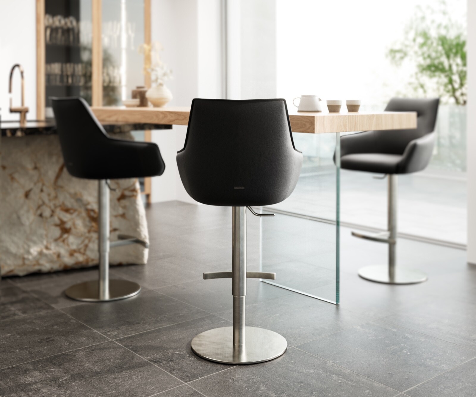 Chaise-de-bar Alja-Flex cuir véritable noir pied pivotant réglable en hauteur acier inoxydable pivotant ressorts ensachés 3