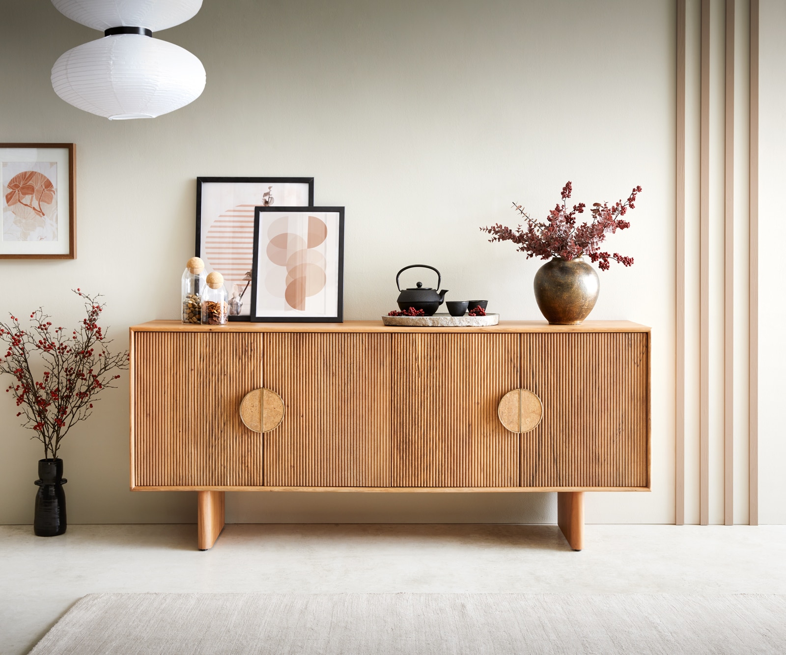 Sideboard Surimu 175 cm Akazie Hellbraun 4 Türen 2 Fächer Kork-Griff Holzfüße 1 Sideboard Surimu 175 cm Akazie Hellbraun 4 Türen 2 Fächer Kork-Griff Holzfüße 1