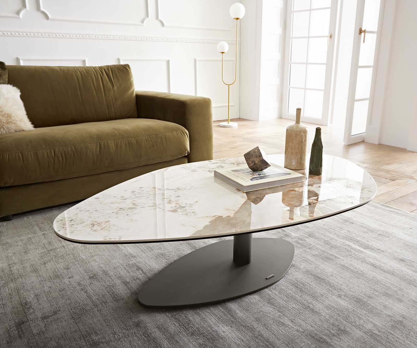 Table-basse Vibana 140x80 cm Céramique Minas Melange Blanc-Beige Piétement finition effet titane