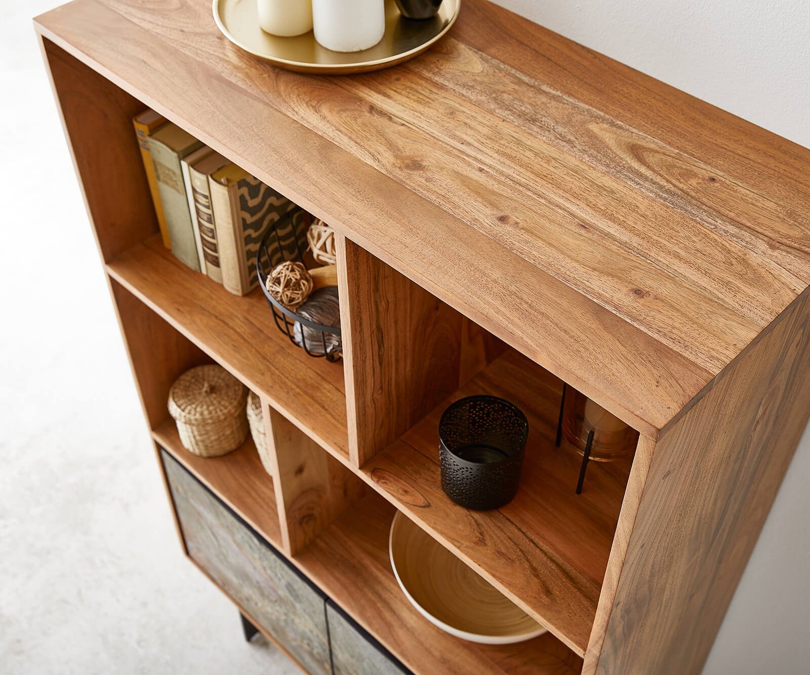 Buffet-haut Juwelo 88x135 cm acacia naturel avec placage de pierre  4 Buffet-haut Juwelo 88x135 cm acacia naturel avec placage de pierre  4