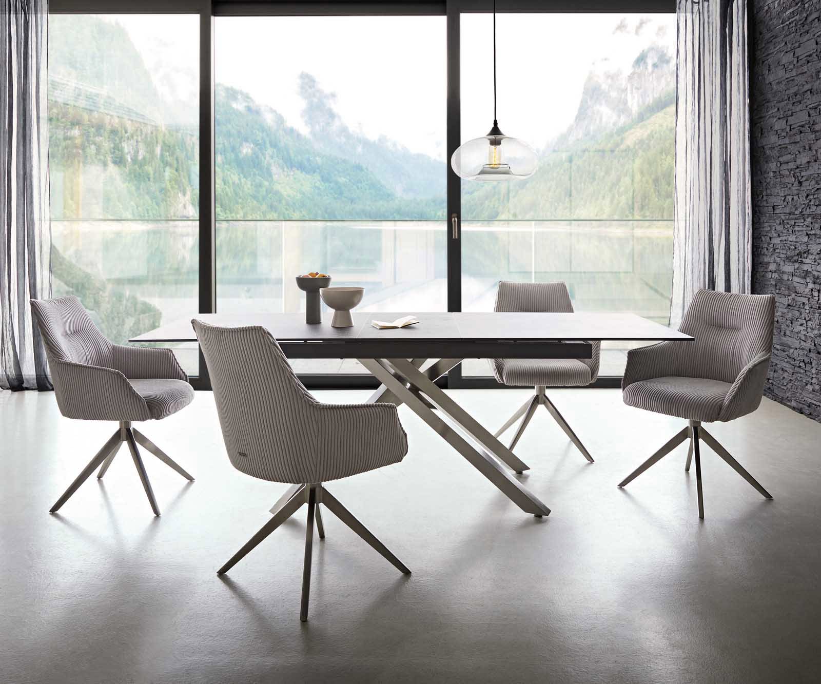 Drehstuhl Alja-Flex mit Armlehnen Cord Silbergrau Kreuzgestell breit Edelstahl 360° drehbar Taschenfederkern 6 Drehstuhl Alja-Flex mit Armlehnen Cord Silbergrau Kreuzgestell breit Edelstahl 360° drehbar Taschenfederkern 6