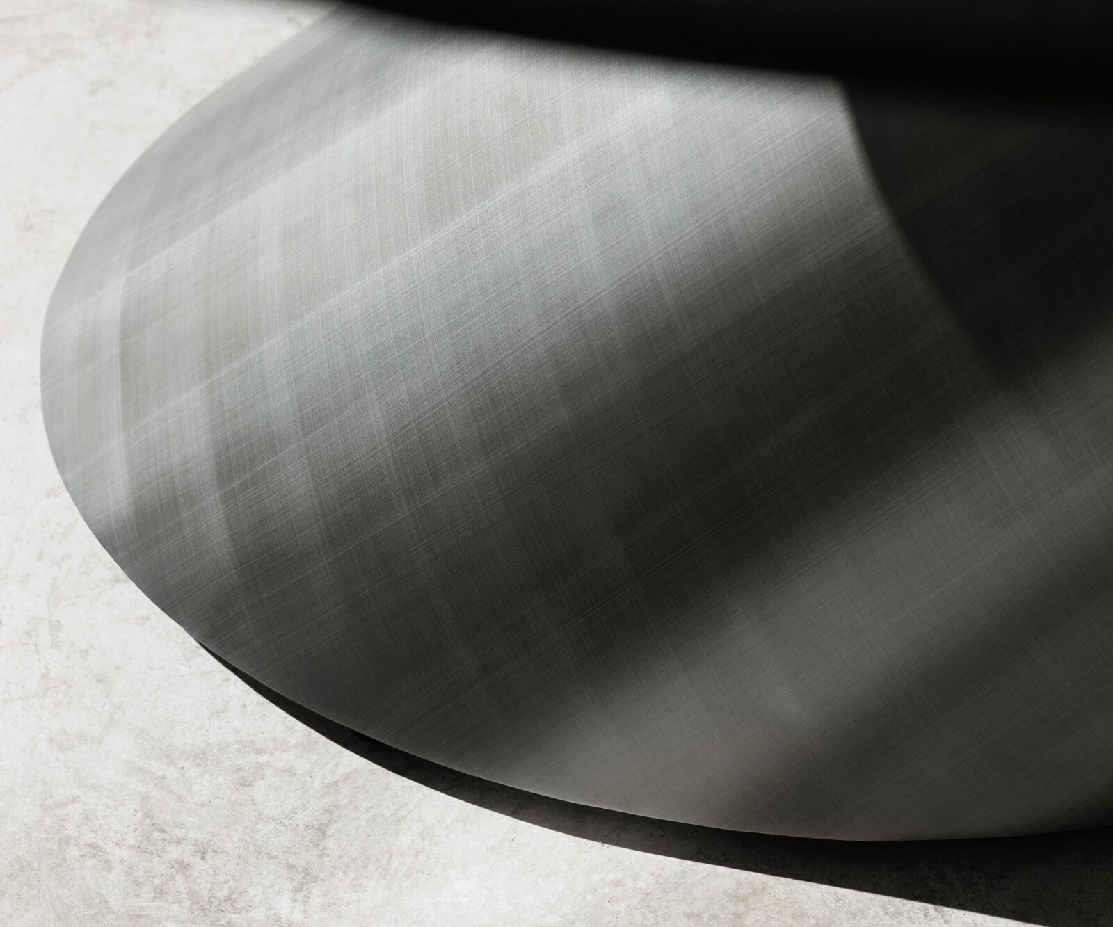 Esstisch Edge Boot 240x120 Keramik Laminam® Emperador Extra Lucidato Dunkelbraun Cono Metallic Silber 5