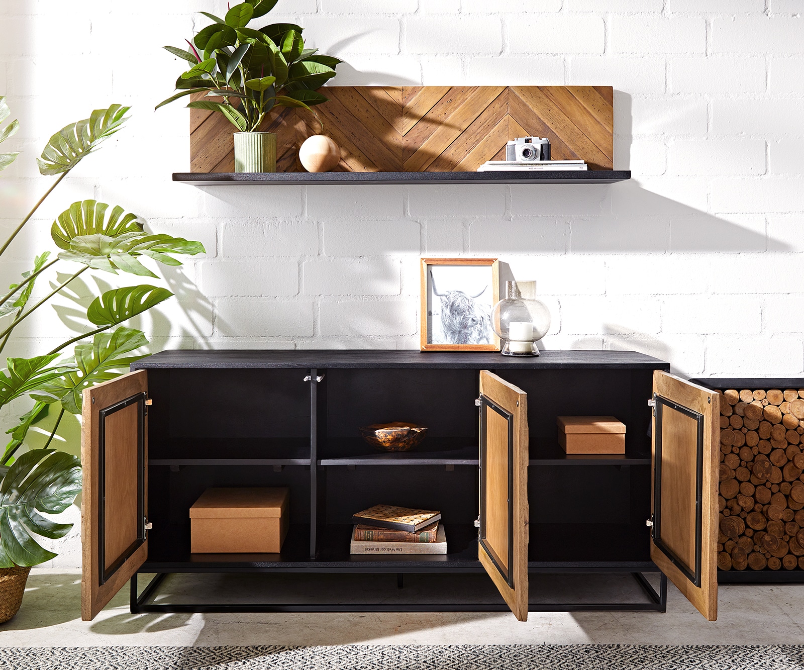 Sideboard Famke 145 cm Mango Teak 3 Türen 3 Sideboard Famke 145 cm Mango Teak 3 Türen 3