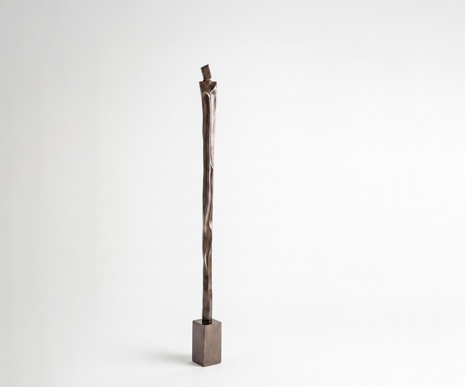 Figur Statera B12 x T12 x H163 cm Aluminium Mokka Bronze Handgemacht
