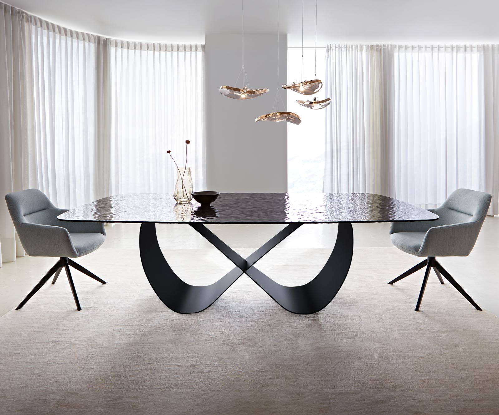 Esstisch Edge Boot 240x120 Reliefglas Rauchschwarz 3D-Design Infinity Metall Schwarz 1 Esstisch Edge Boot 240x120 Reliefglas Rauchschwarz 3D-Design Infinity Metall Schwarz 1