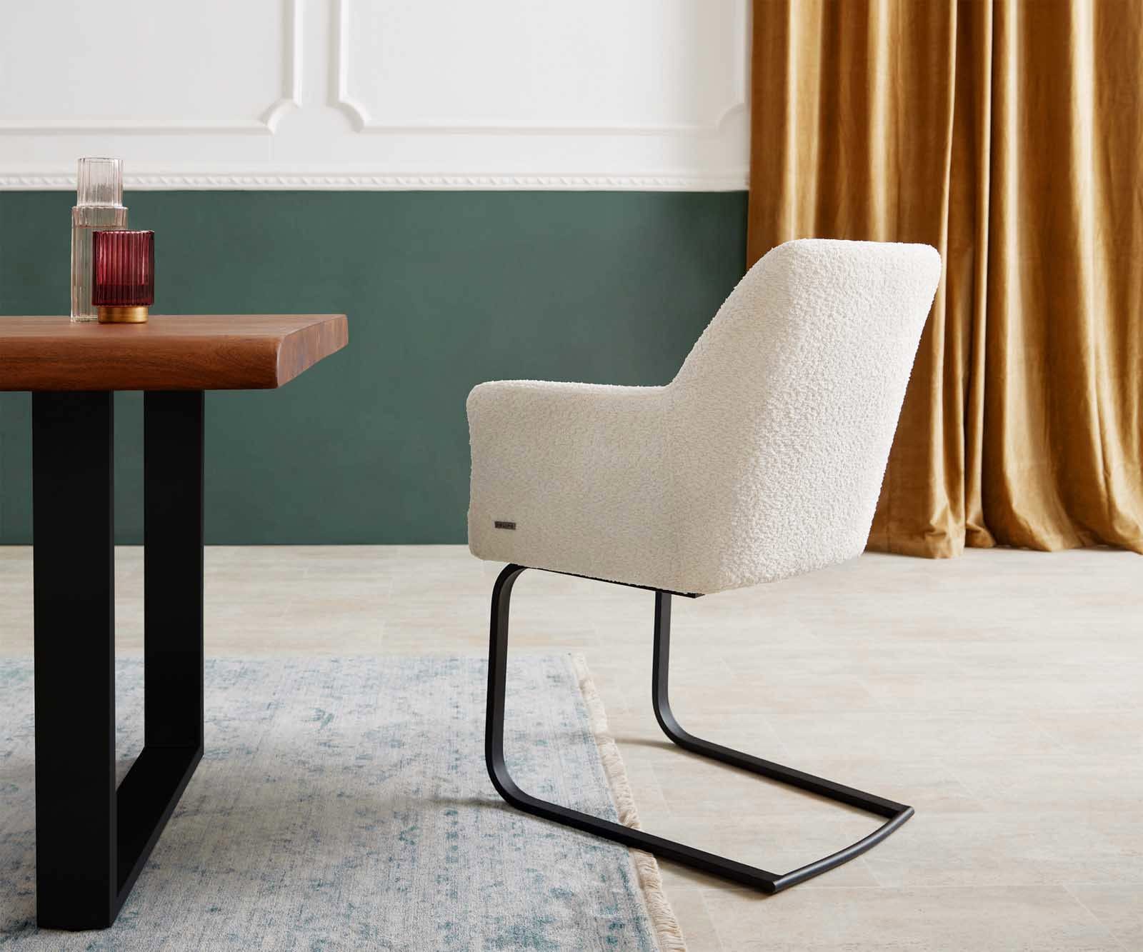 Freischwinger Xana-Flex mit Armlehnen Bouclé Weiß Freischwinger flach Schwarz Taschenfederkern 4 Freischwinger Xana-Flex mit Armlehnen Bouclé Weiß Freischwinger flach Schwarz Taschenfederkern 4