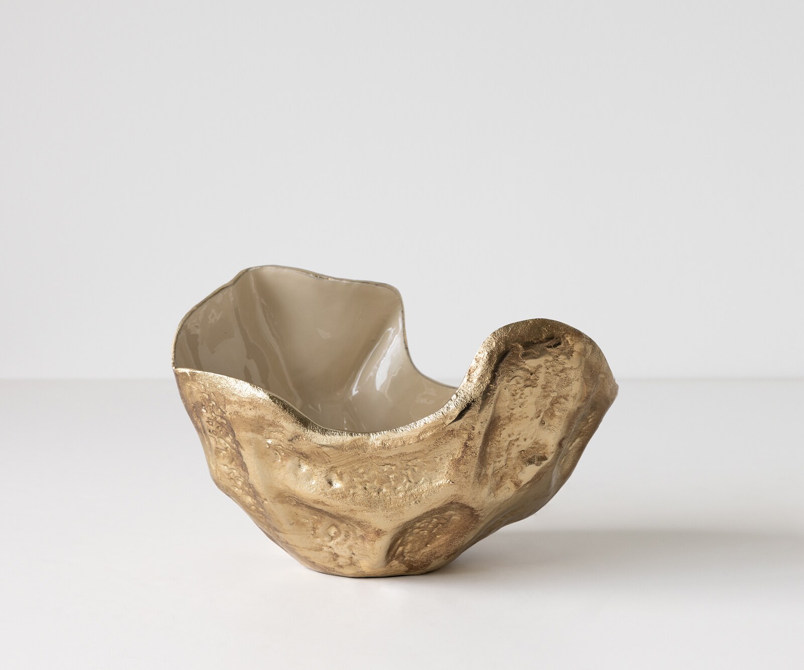 Coupe décorative Valena l33 x P20 x H22 cm Aluminium Champagner Ivory Faite main