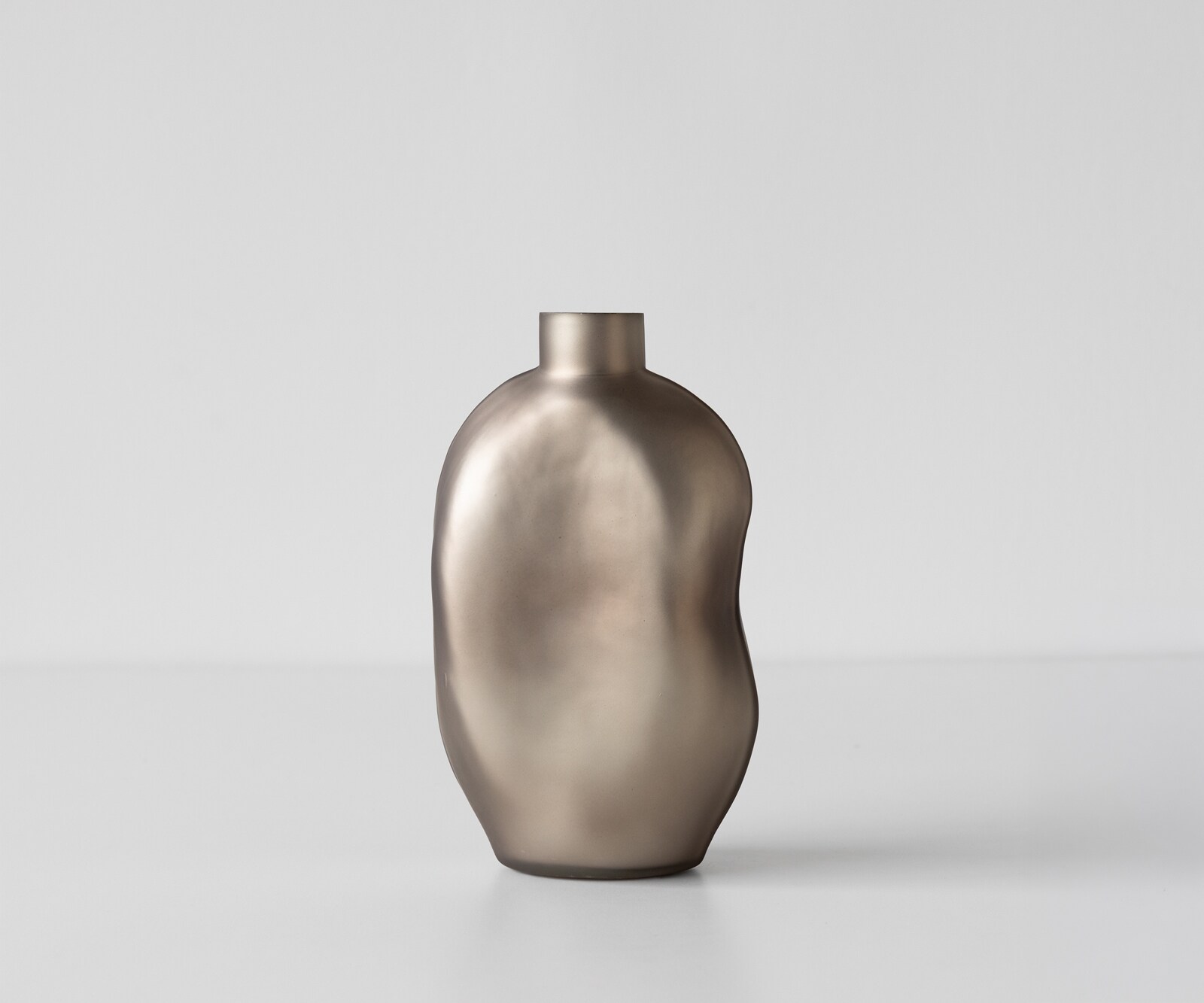 Vase Mireva B15 x T9 x H27 cm Glas Opal Mundgeblasen