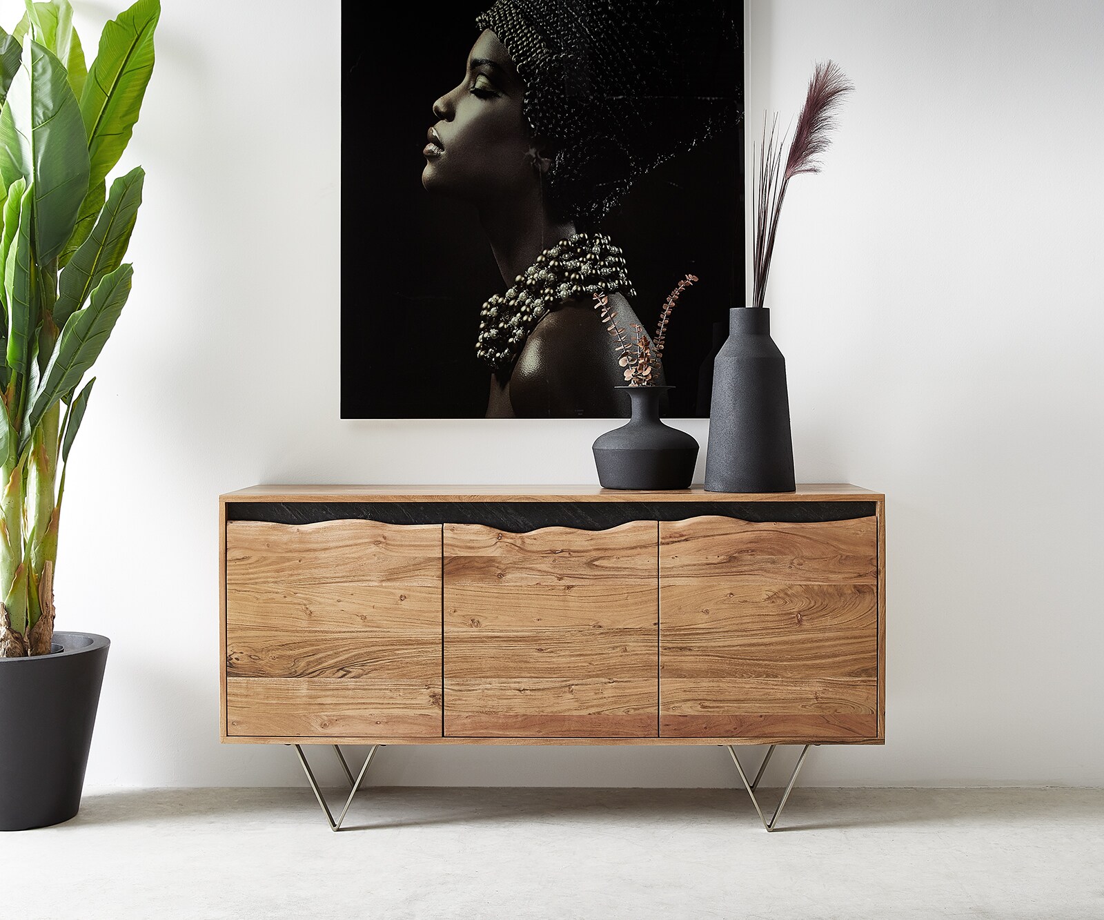Buffet Stonegrace 147x45 cm acacia naturel 3 portes bord d'arbre 1