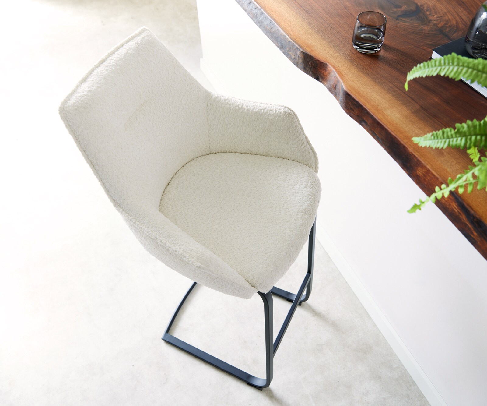 Chaise-de-bar Alja-Flex Bouclé Blanc cadre luge plat Métal Noir Ressorts ensachés 4