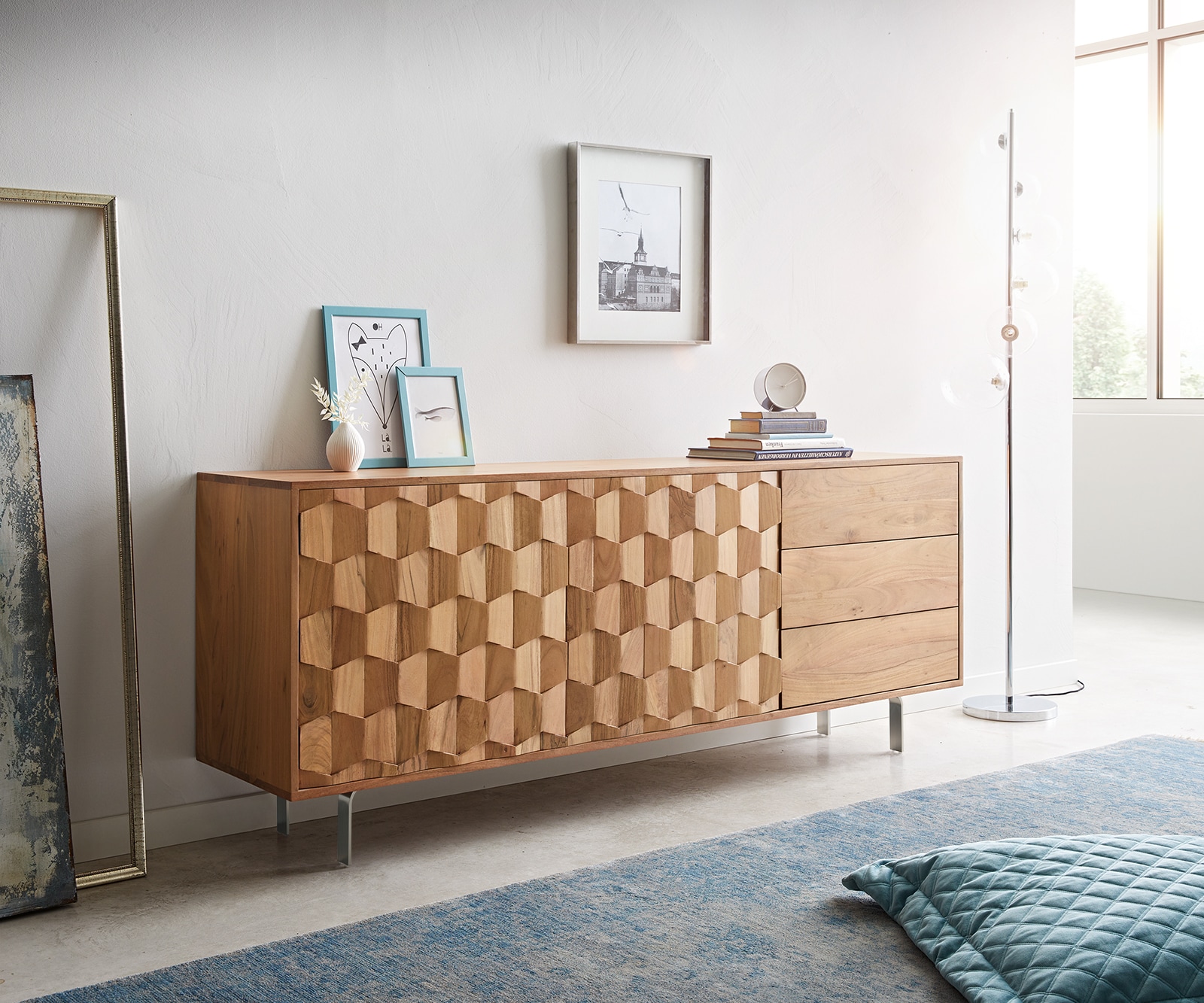 Sideboard Fevo 175 cm Akazie Natur 2 Türen 3 Schubfächer L-Fuß Sideboard Fevo 175 cm Akazie Natur 2 Türen 3 Schubfächer L-Fuß