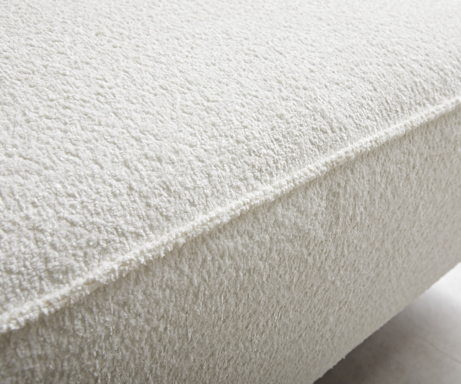 Wohnlandschaft Sirpio 300x200 cm Bouclé Creme-Weiß Recamiere variabel mit Hocker 4