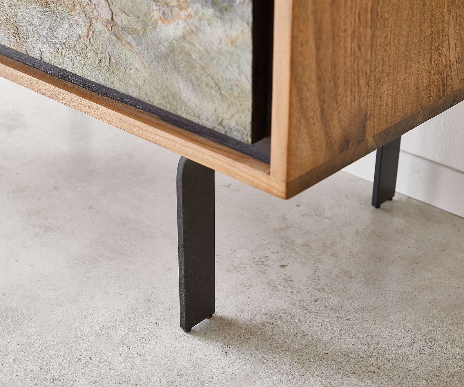 Highboard Juwelo 88x135 cm Akazie Natur mit Steinfurnier  8