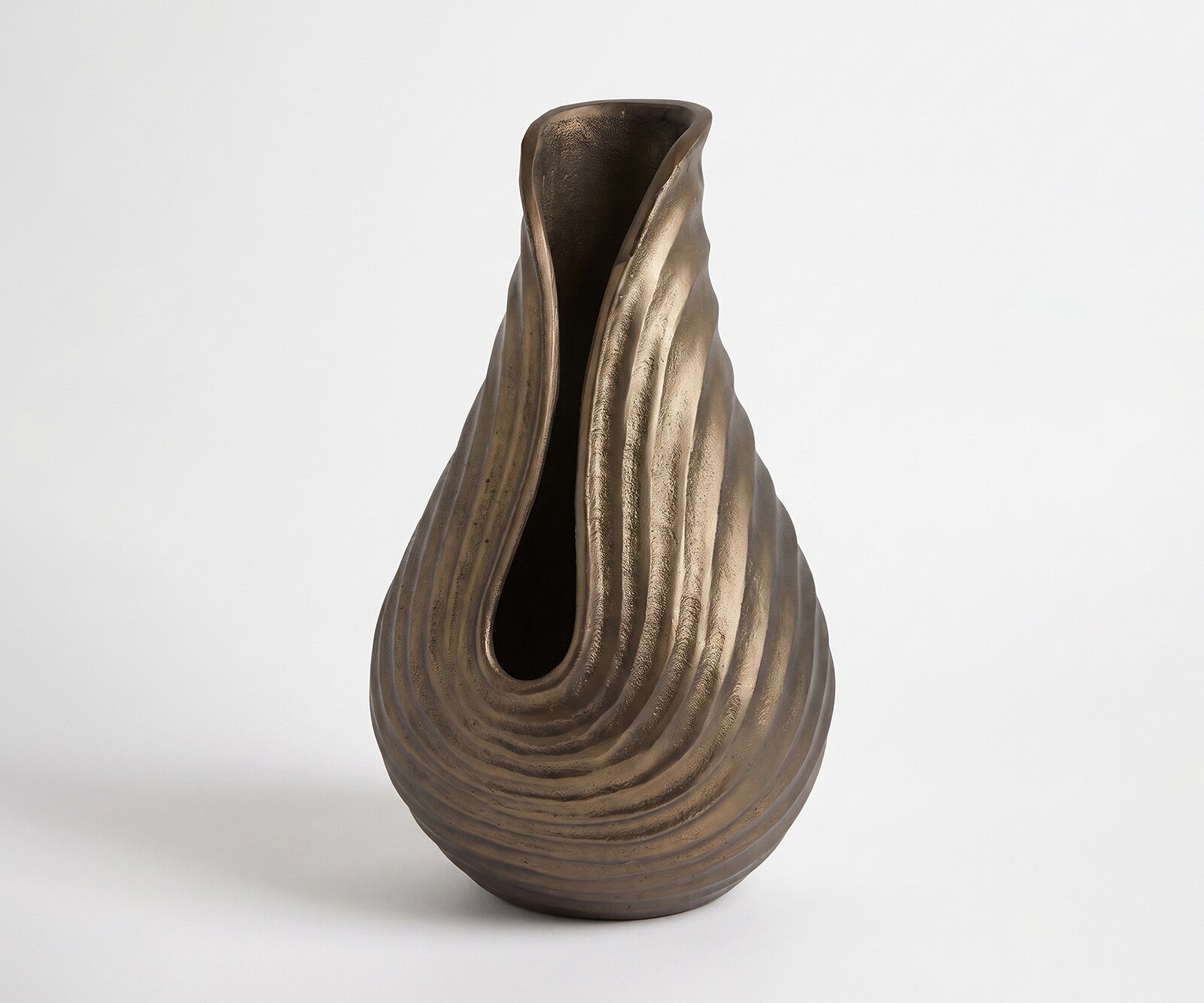 Vase Helixa B20 x T21 x H35 cm Aluminium Aurum Satin Gegossen