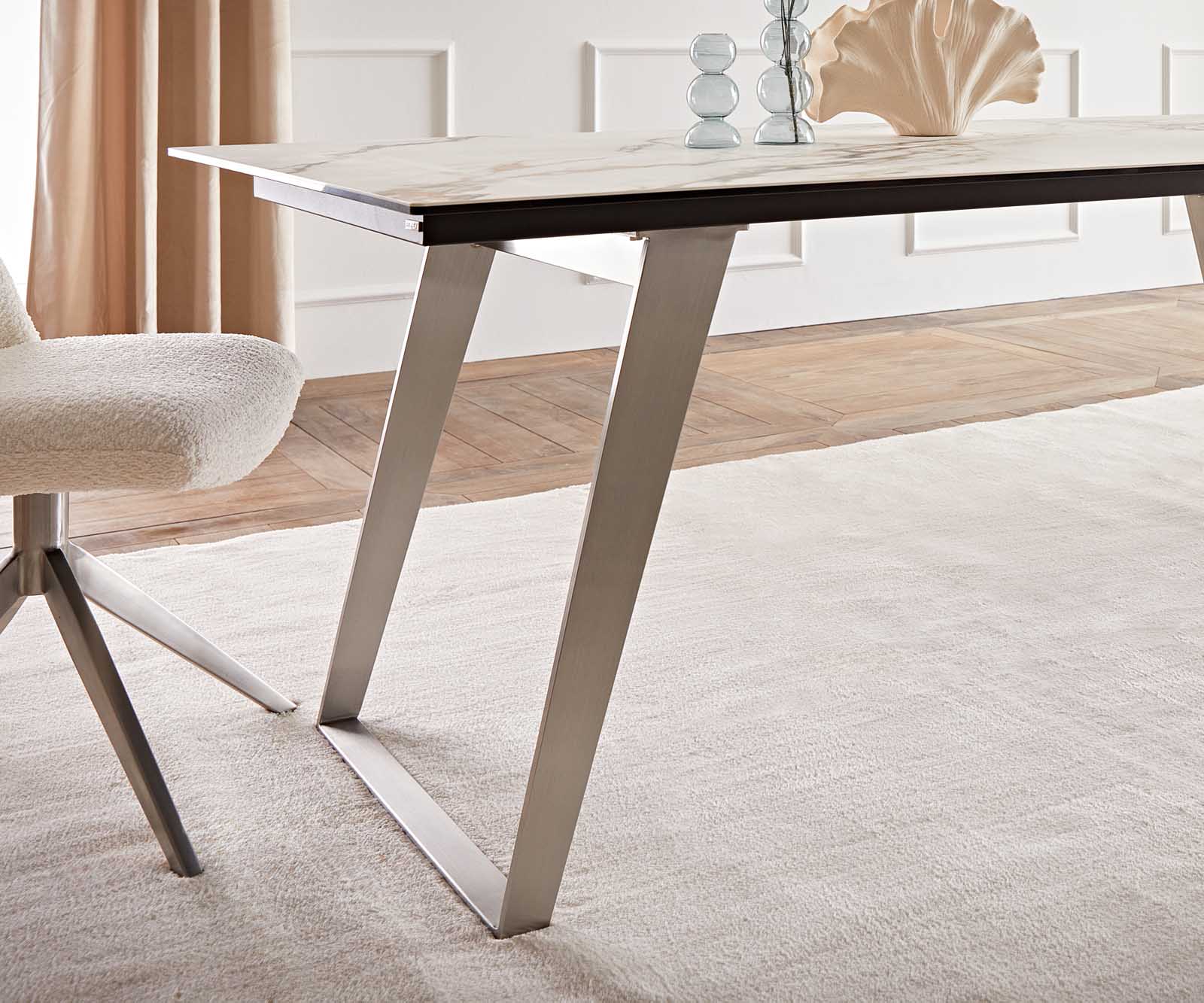 Esstisch Edge 200x100 Keramik Calacatta Luxe Weiß-Gold-Grau Edelstahl Schräg 6 Esstisch Edge 200x100 Keramik Calacatta Luxe Weiß-Gold-Grau Edelstahl Schräg 6