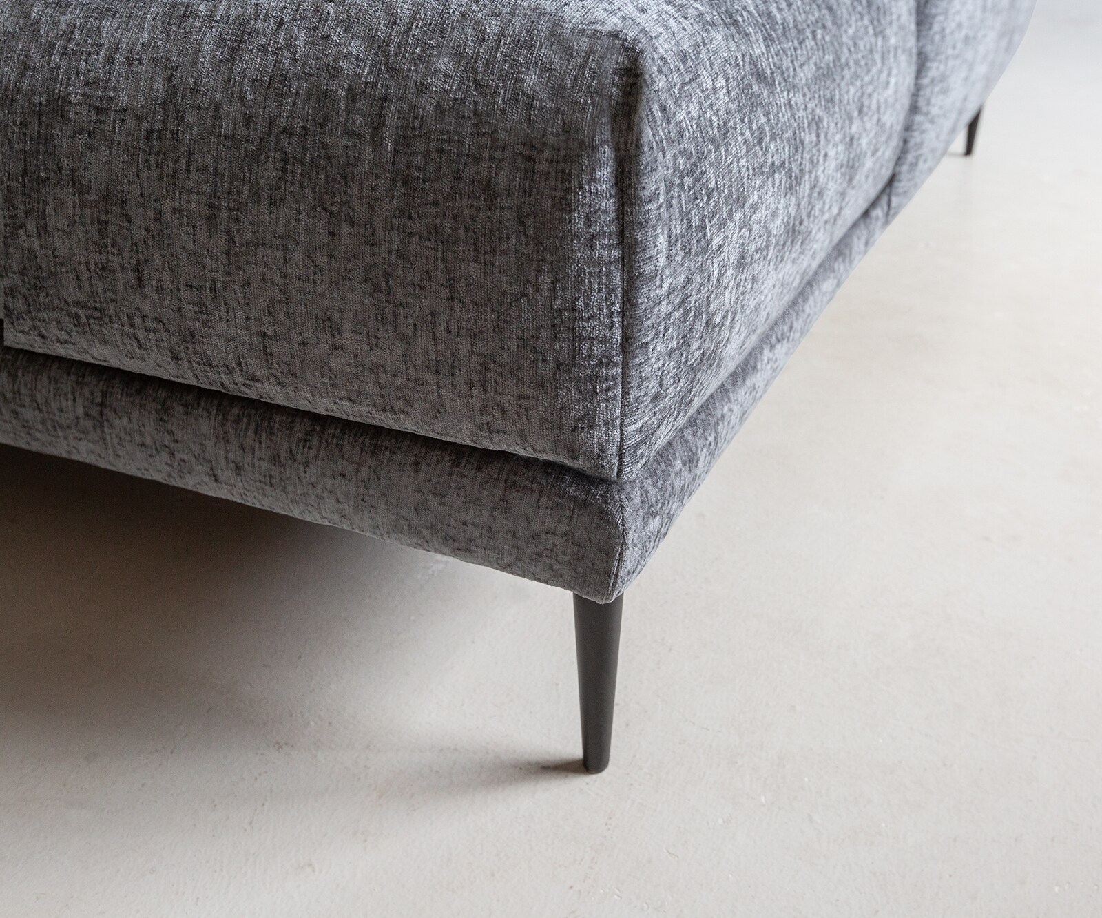 Ecksofa Sottil 290 x 165cm Chenille Grau Recamiere rechts 4