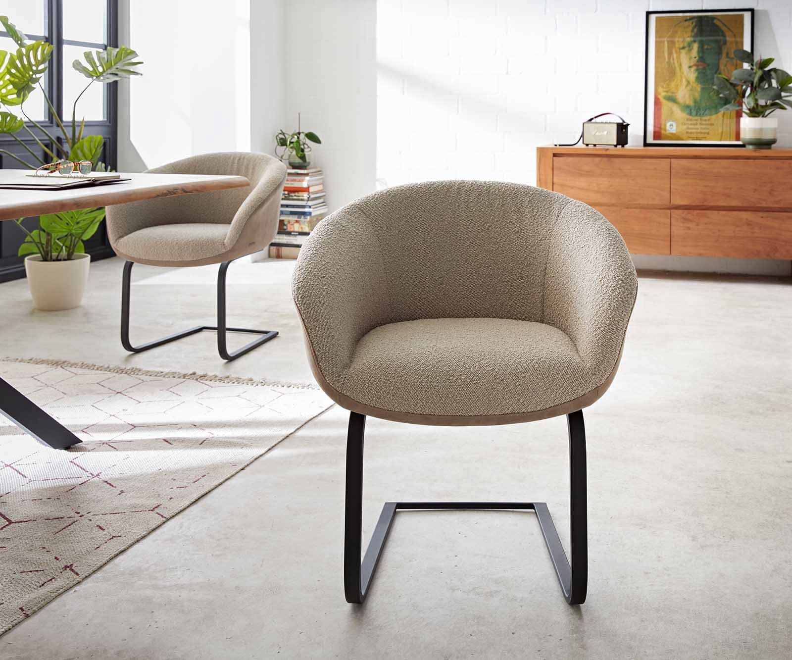 Freischwinger Vinka-Flex mit Armlehnen Materialmix Schlamm Freischwinger flach Schwarz Taschenfederkern 1 Freischwinger Vinka-Flex mit Armlehnen Materialmix Schlamm Freischwinger flach Schwarz Taschenfederkern 1