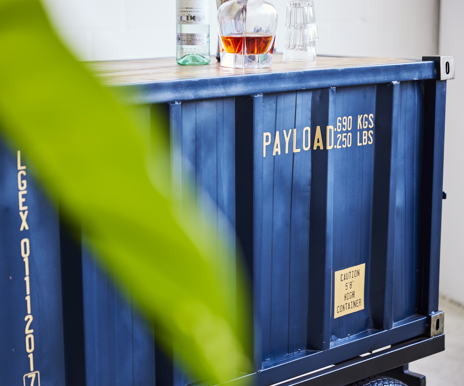 Bar LKW 220x110 cm Metall Mangoholz Blau Gelb 9