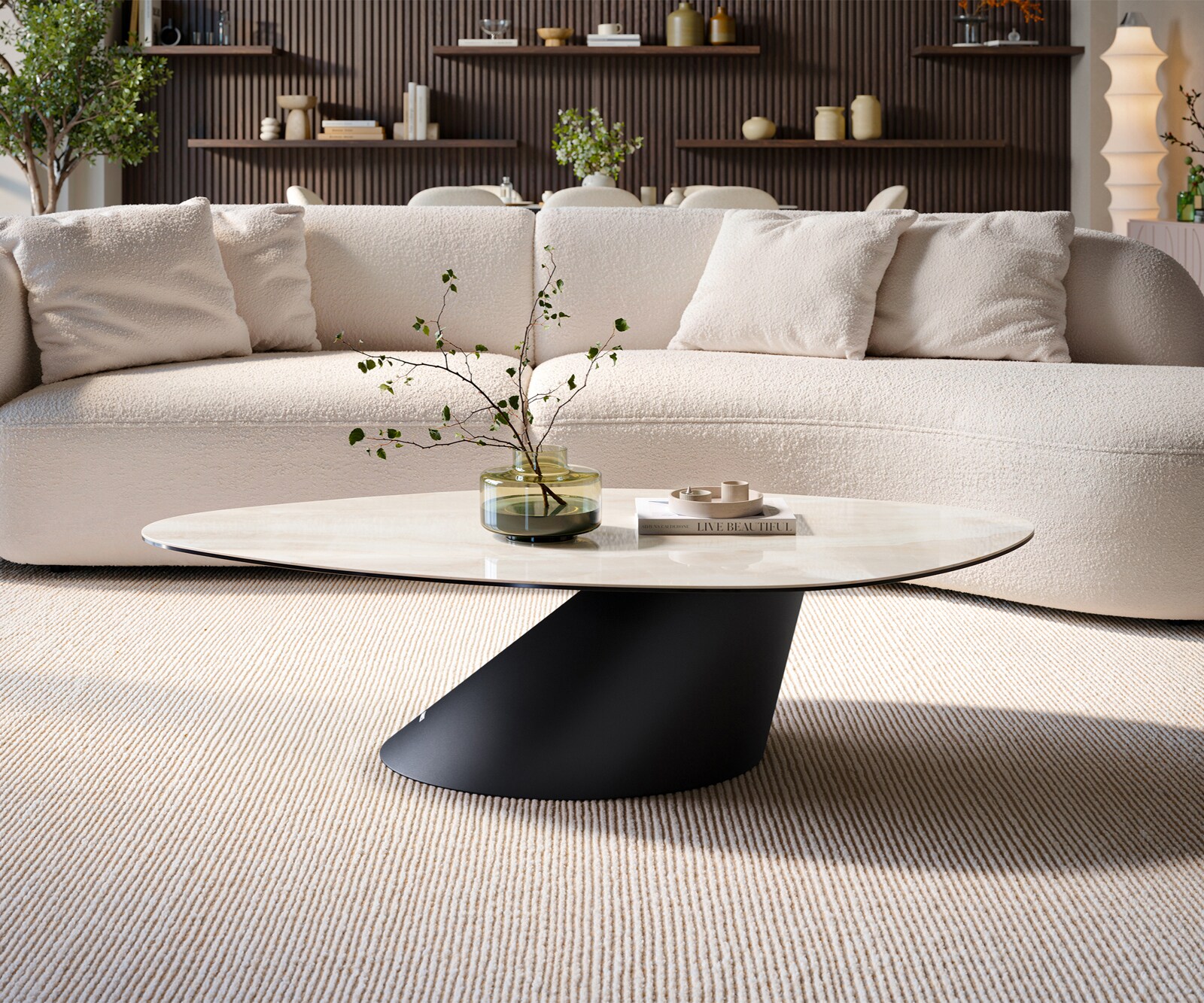 Table basse Edge organique 140x76 cm céramique Onyx Champagne Conis métal noir