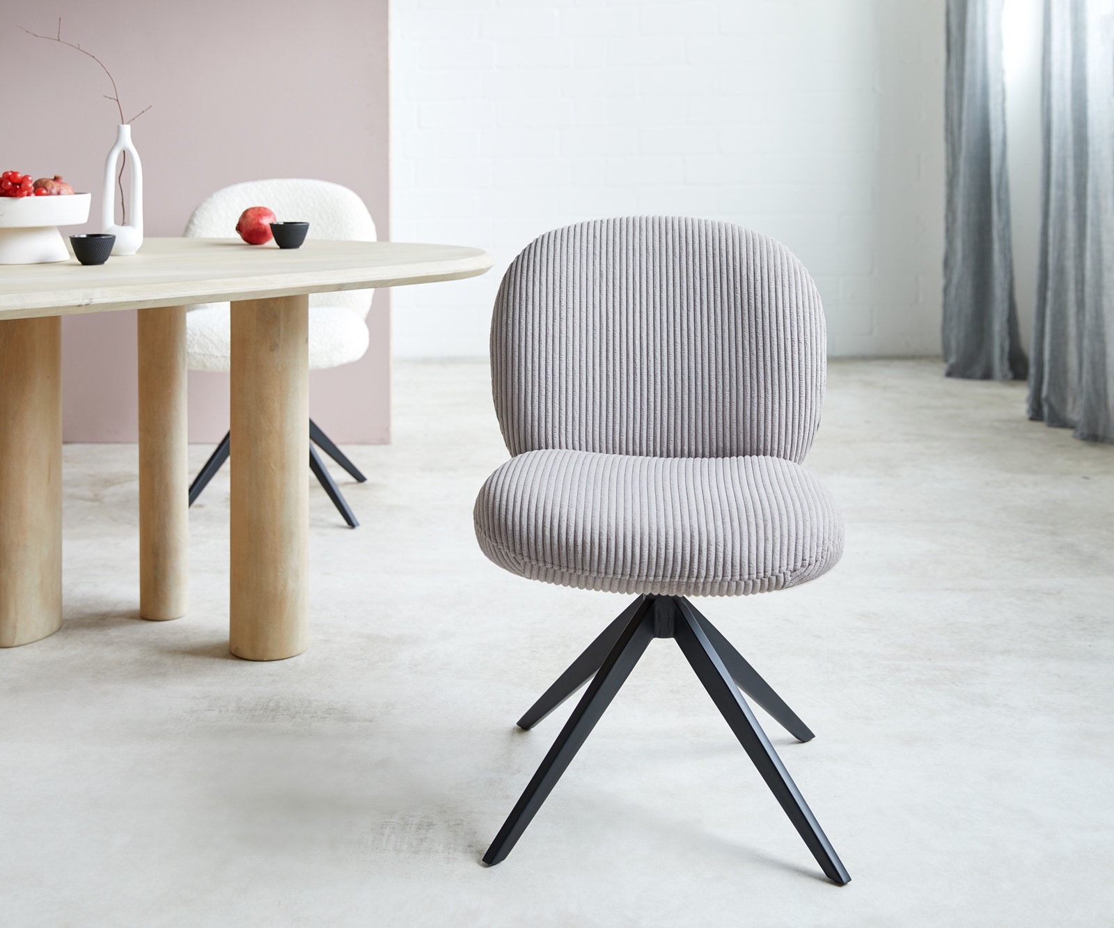 Drehstuhl Nube-Flex Cord Silbergrau Kreuzgestell breit Schwarz 360° drehbar Taschenfederkern 1 Drehstuhl Nube-Flex Cord Silbergrau Kreuzgestell breit Schwarz 360° drehbar Taschenfederkern 1