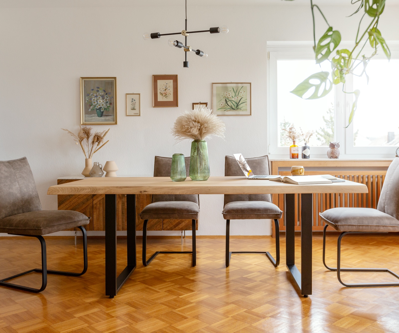 Esstisch Edge 200x100 Eiche Natur Kufe Schwarz Live-Edge 1 Esstisch Edge 200x100 Eiche Natur Kufe Schwarz Live-Edge 1