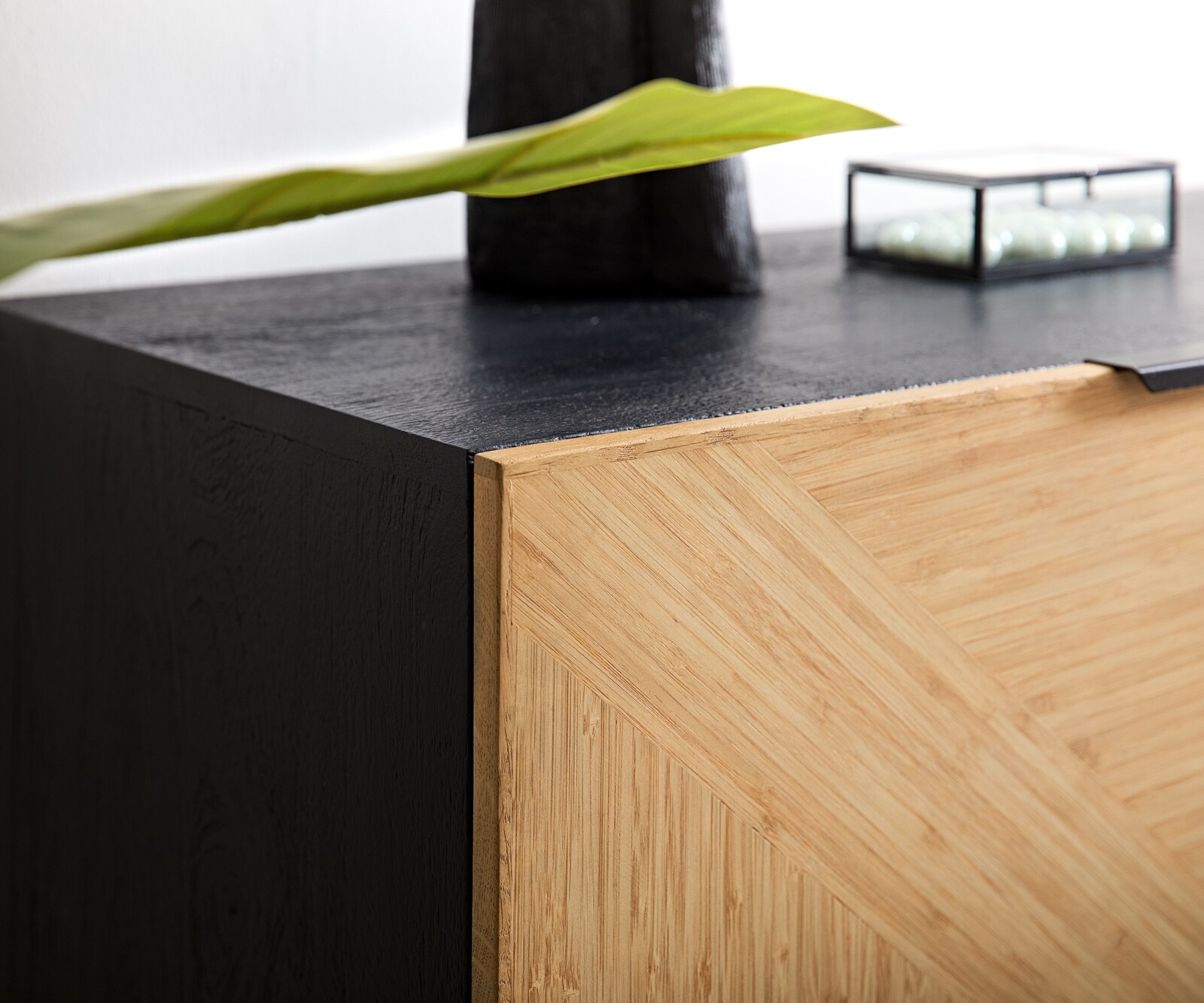 Sideboard Mikkusu 140 cm Bambus Natur Mango Schwarz 6 Schubladen Metall Schwarz 3