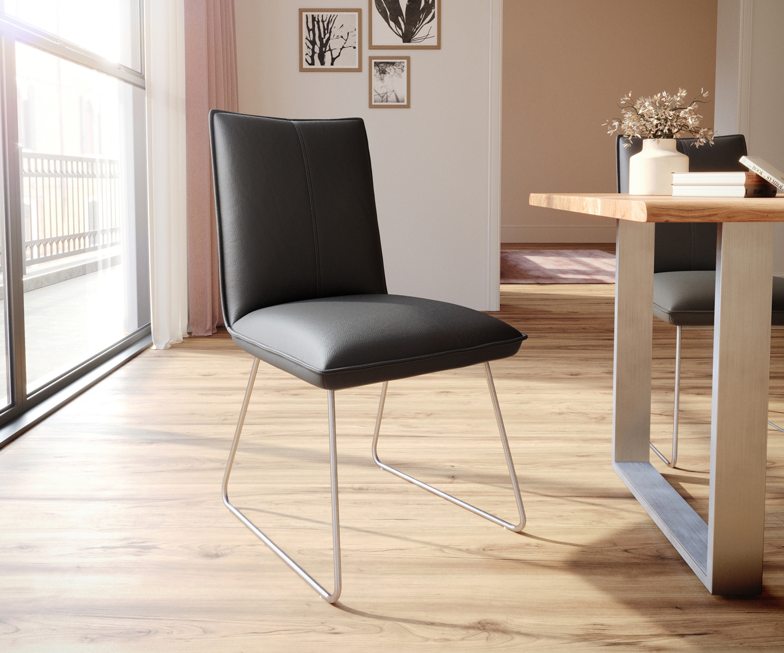 Esszimmerstuhl Lelio-Flex Echt-Leder Schwarz Kufengestell Edelstahl Taschenfederkern 1