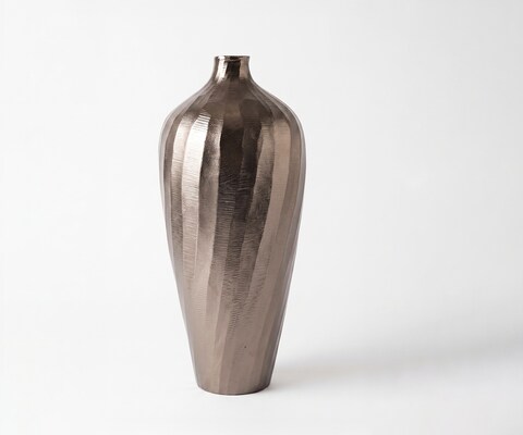 Vase Torvia B17 x T17 x H41 cm Aluminium Mokka Bronze Handgemacht