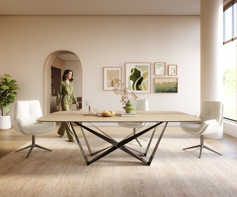 Table à manger Edge Boot 240x120 cm Céramique Laminam® Sabbia Eichefarbig Spider Flachstahl Acier inoxydable Graphite