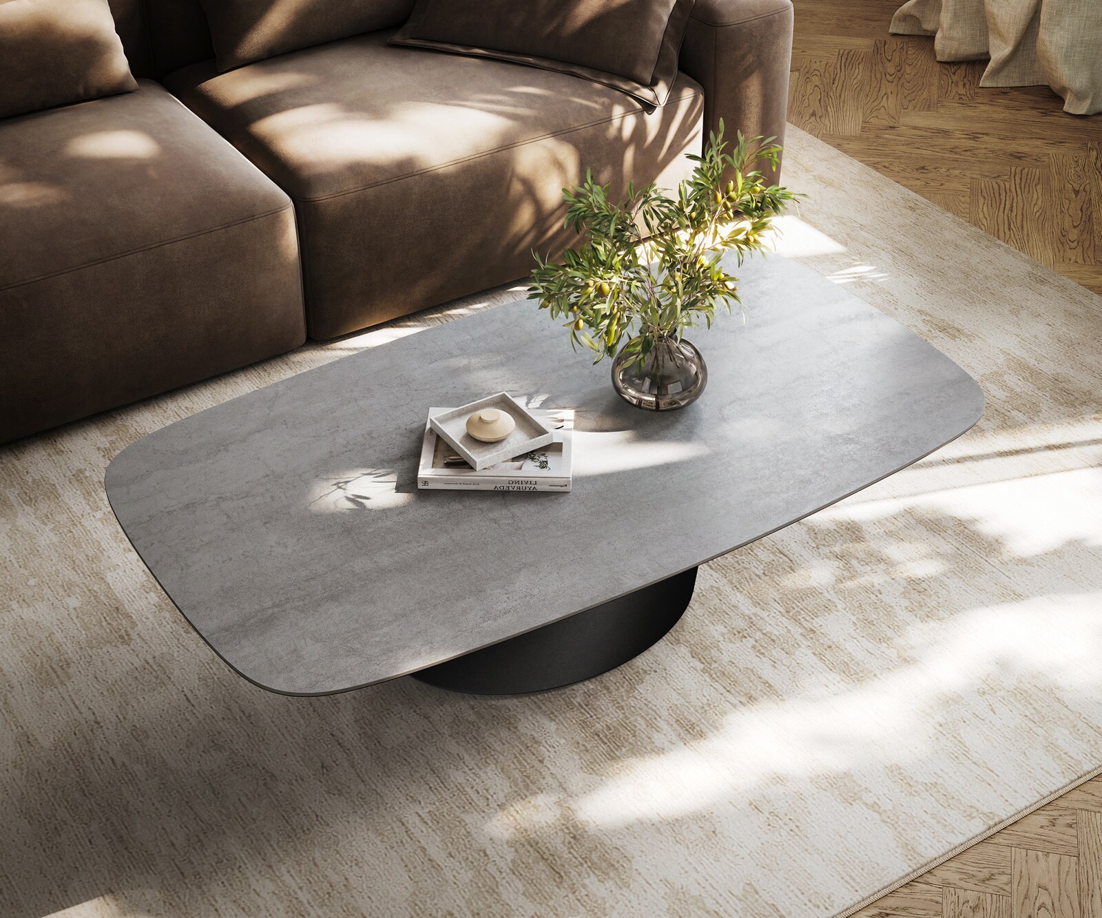 Table basse Edge forme bateau 135x80 cm céramique béton gris Conis métal noir 4