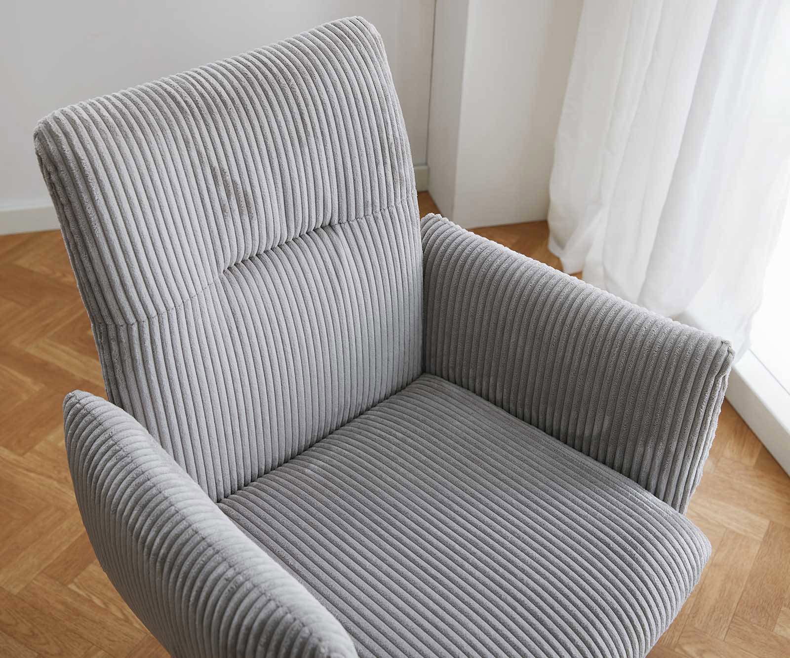 Drehstuhl Jova-Flex mit Armlehnen Cord Silbergrau Kreuzgestell breit Schwarz 360° drehbar Taschenfederkern 3