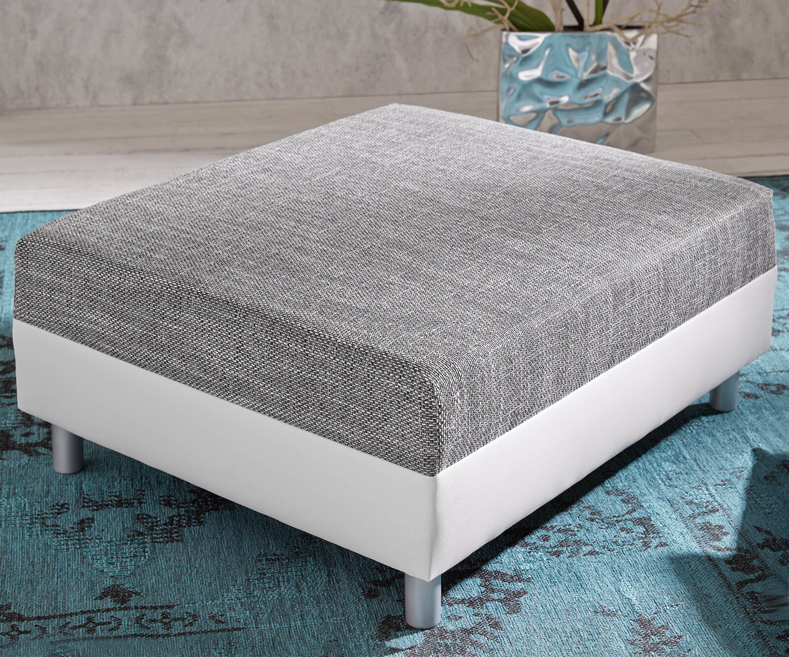 Hocker Clovis B98 x T83 Weiss/Hellgrau Modul Strukturstoff 1 Hocker Clovis B98 x T83 Weiss/Hellgrau Modul Strukturstoff 1