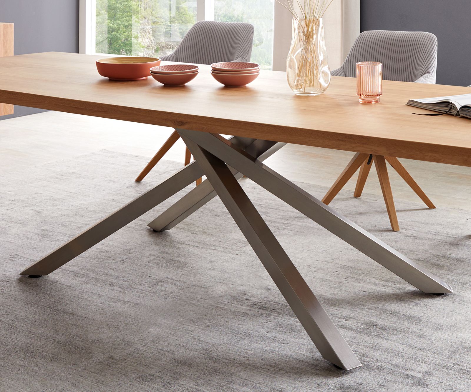 Table à manger Edge 300x100 chêne nature cadre croisé rectangle acier inoxydable 5