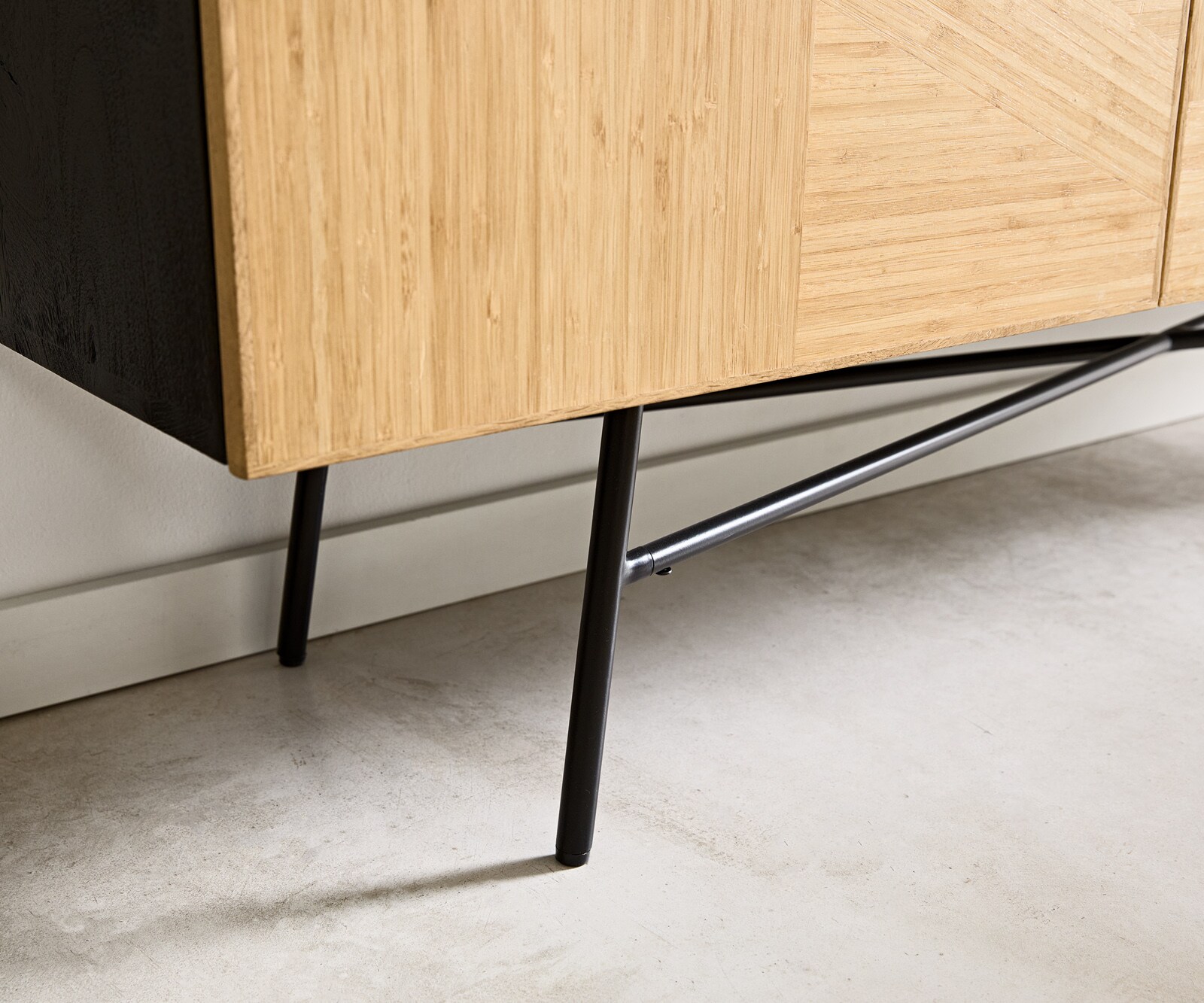 Sideboard Mikkusu 175 cm Bambus Natur Mango Schwarz 2 Türen 2 Fächer Metall Schwarz 6